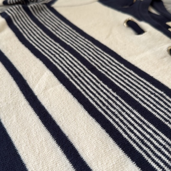 NWT Maison Jules Blue and White Crew Neck Sweater - Picture 3 of 4